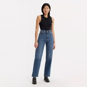 Levi’s Ribcage Straight Ankle Jeans